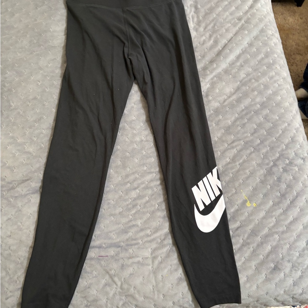 Nike Black Leggings Stretchy Athletic Wear